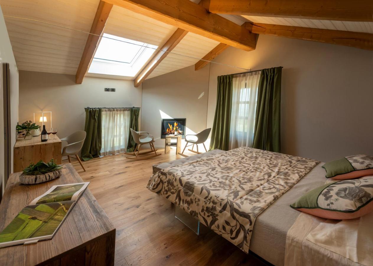 Antica Dimora Dosio Bed and Breakfast La Morra Buitenkant foto