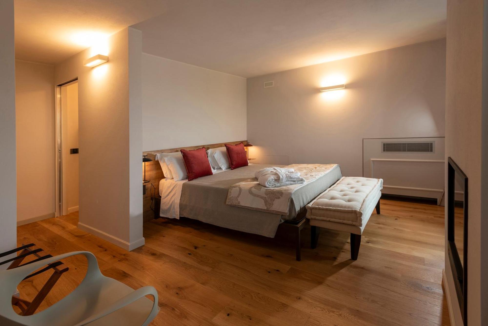 Antica Dimora Dosio Bed and Breakfast La Morra Buitenkant foto