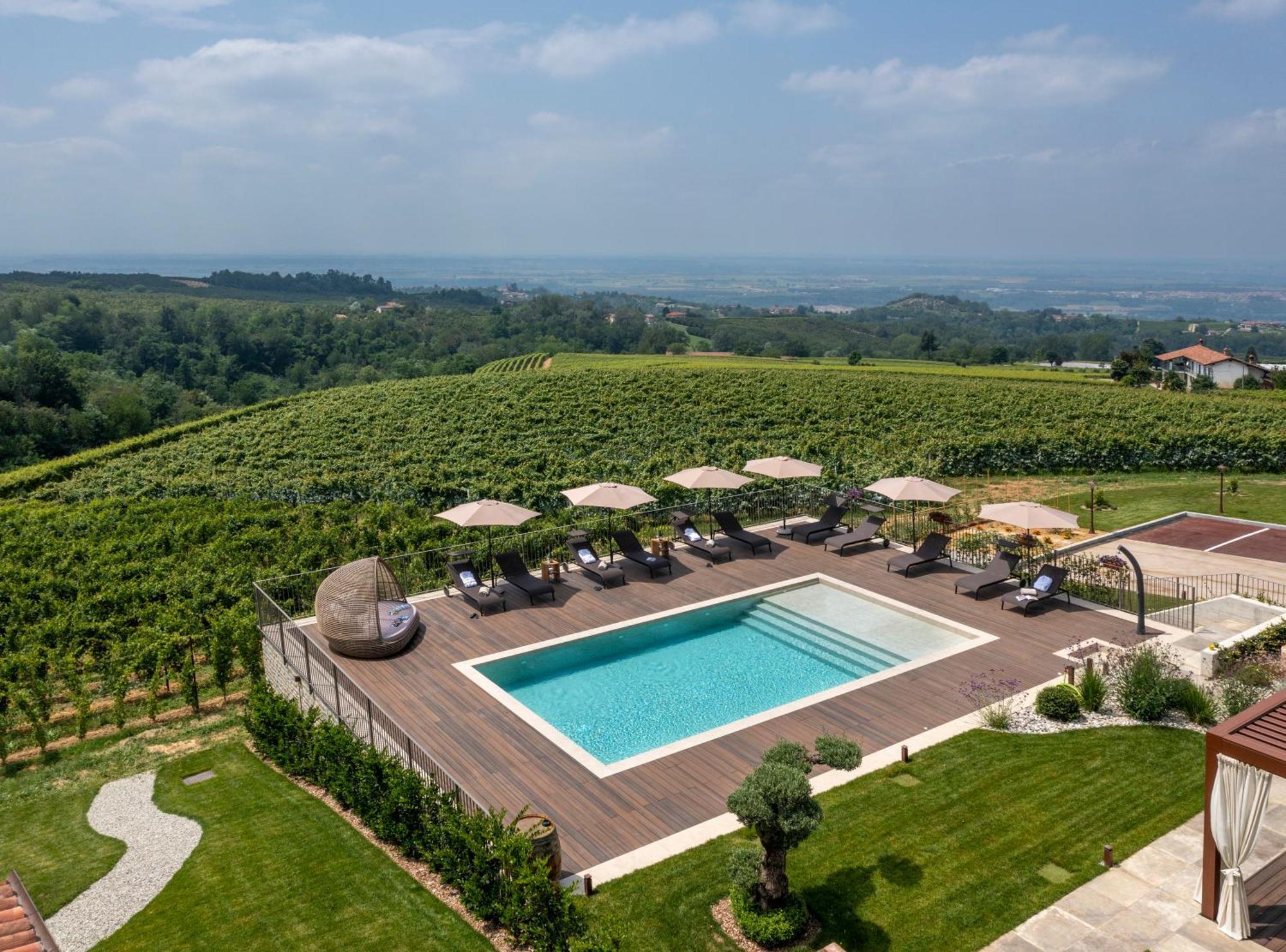 Antica Dimora Dosio Bed and Breakfast La Morra Buitenkant foto