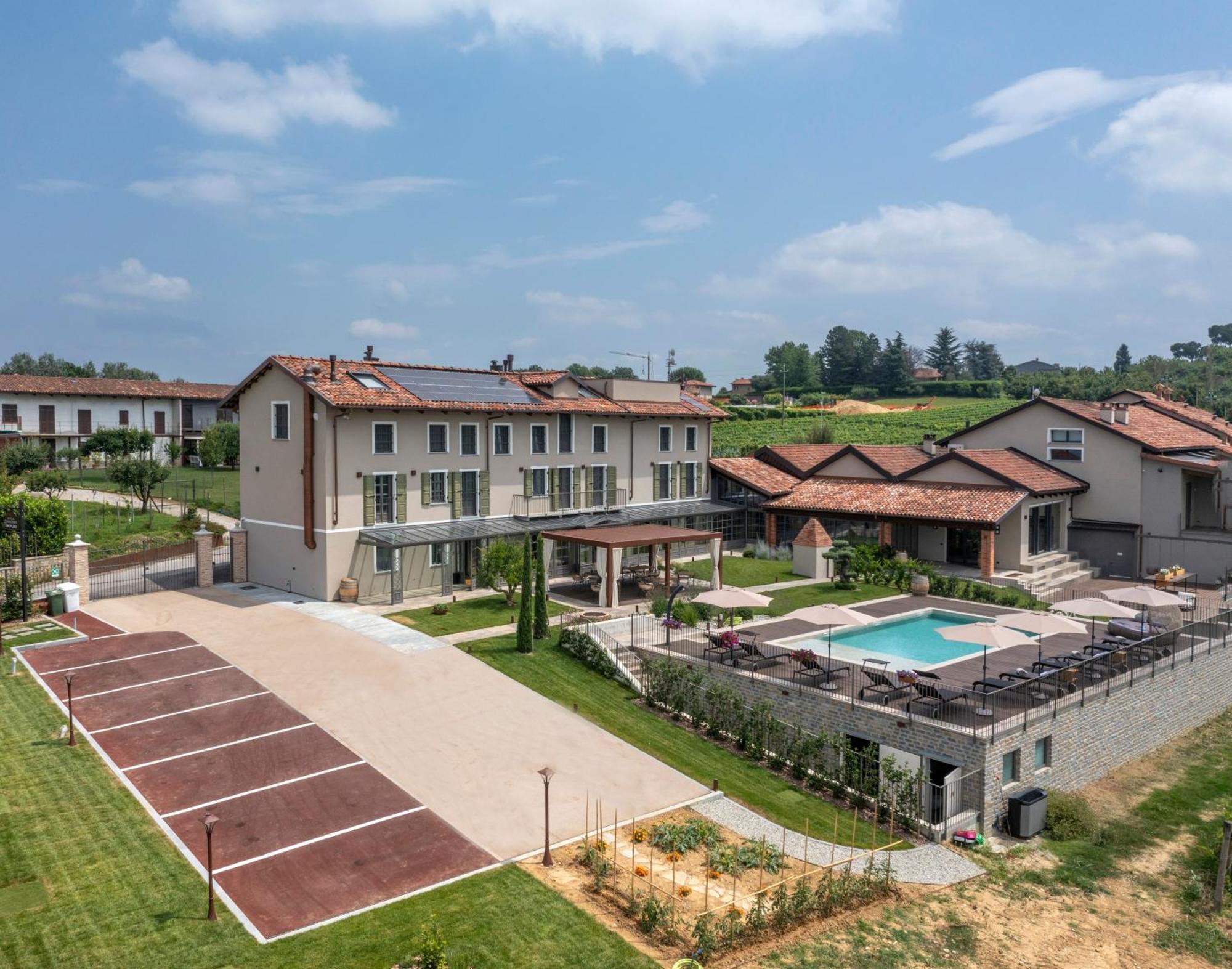 Antica Dimora Dosio Bed and Breakfast La Morra Buitenkant foto