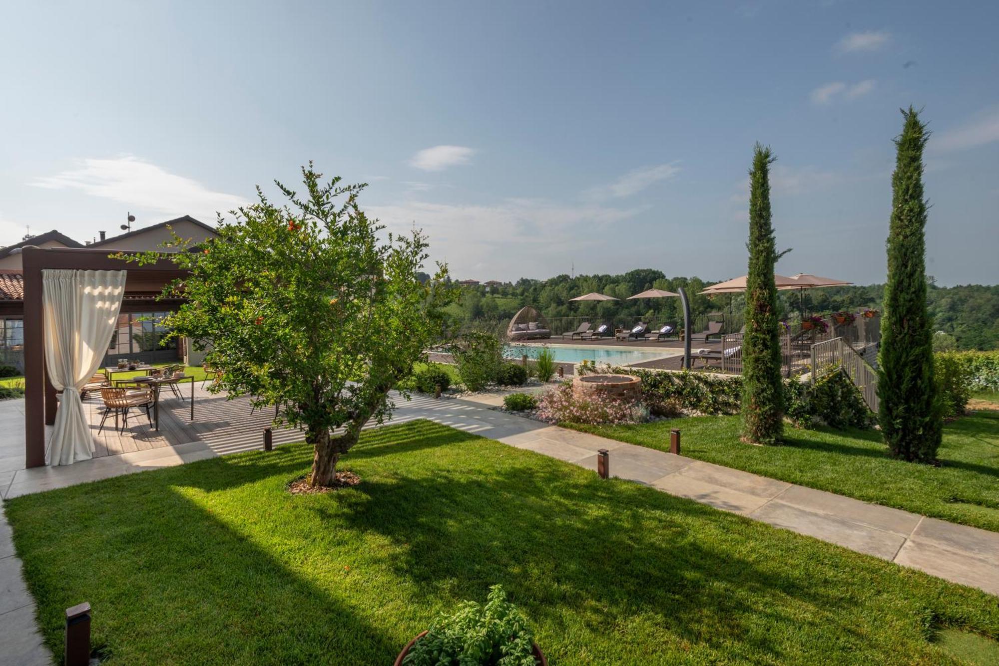 Antica Dimora Dosio Bed and Breakfast La Morra Buitenkant foto